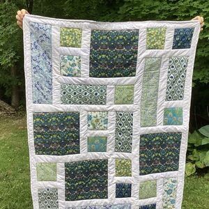 NWT. Hand Crafted Lap Quilt Tana Lawn Fbrics